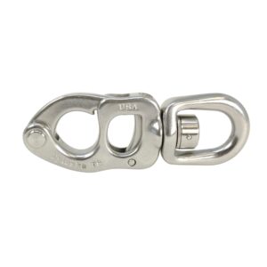 trigger snap shackle used on sailboats for halyards and sheets