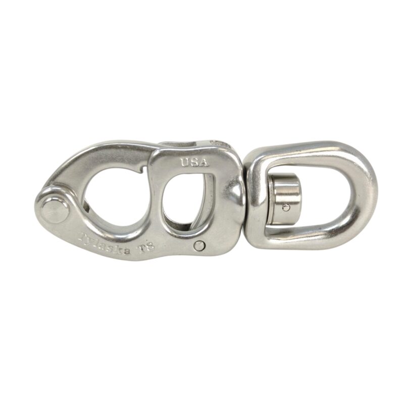 trigger snap shackle used on sailboats for halyards and sheets